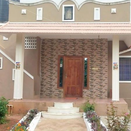 Yelagiri Golden Villa Dış mekan fotoğraf